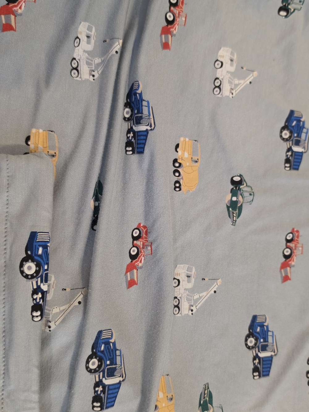 Kyte Baby Bamboo Crib Sheet - Construction Print. - Picture 2 of 3